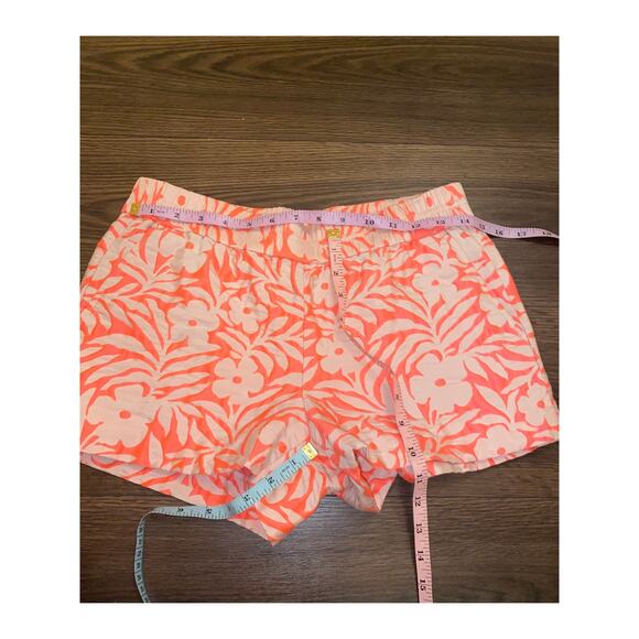 J.Crew Floral Jacquard Boardwalk Shorts | Pink Summer Staple | Size 4 - Picture 4 of 6